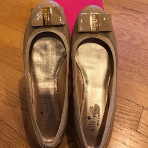 Kate Spade tan flats